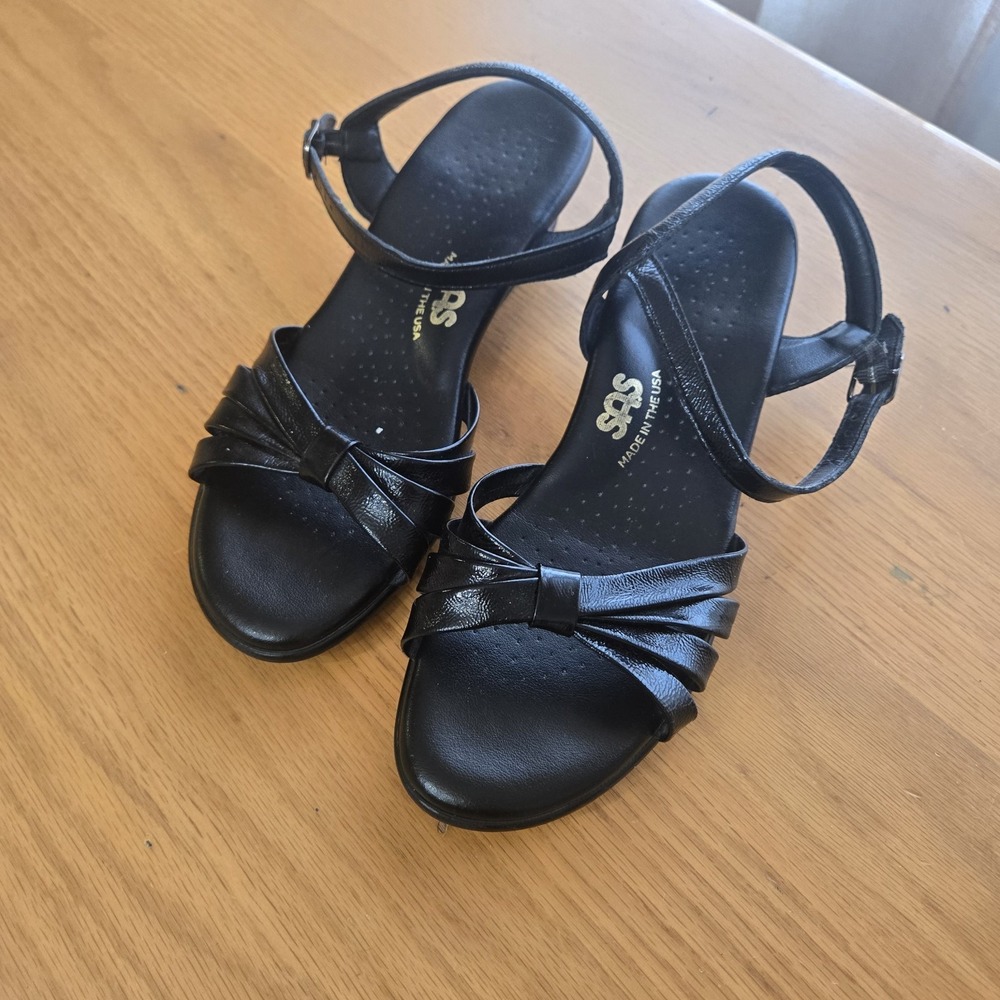 SAS Strappy Sandals Shoes Womens Size 8 Black Patent Leather Strappy Wedge Heel